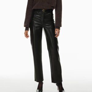 Wilfred Melina Pant